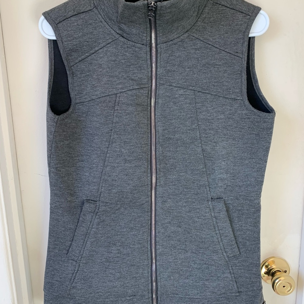 Betsey Johnson Performance Charcoal Sleeveless Vest